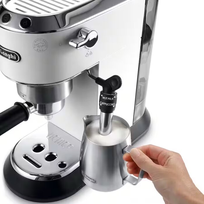 Delonghi EC685.W Dedica
