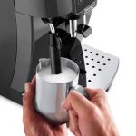 Delonghi ECAM220.22.GB  Magnifica S